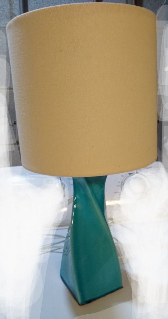 Really Cute Small Ceramic Lamp..WORKS!!