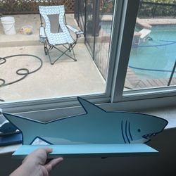 Shark Shelf