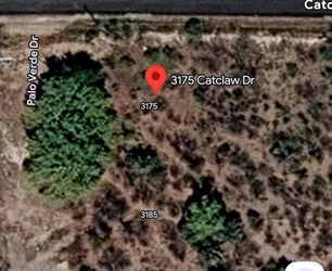 Beautiful vacant land in Camp Verde, Arizona, located in the Verde Lakes Estates area.