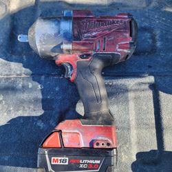 Milwaukee Fuel  M18 1/2" Impact wrench With Battery 