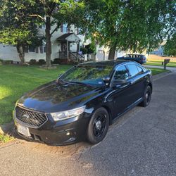 2016 Ford Taurus
