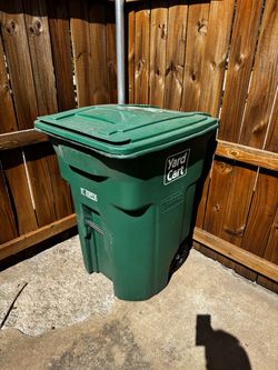Fort Worth yard cart