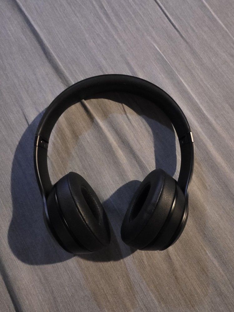 Beats Solo 3 Wireless Headphones