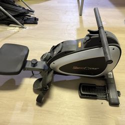 Fitness Reality Rowing Machine
