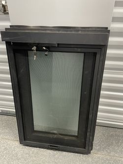 Black Fireplace Door Set w/ Glass & Mesh – 37x25 – With Keys – Heavy Steel