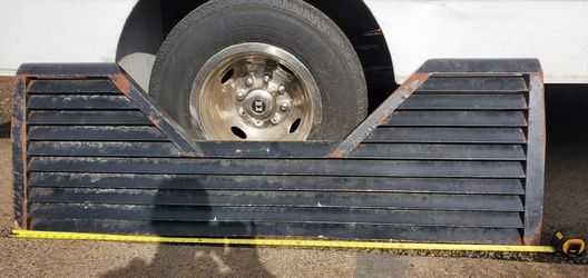 TAILGATE 5th Wheel Type for Pickup