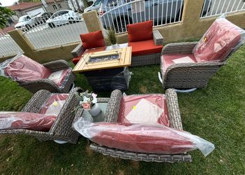 Patio Furniture set outdoor new in the box