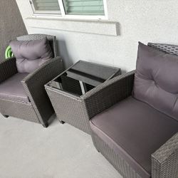 Outdoor Wicker Chairs And Table 
