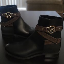 Michael kors Rory Flat Bootie