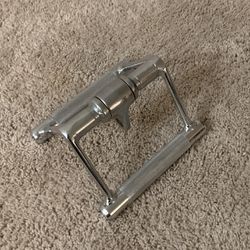 V-handle for T-bar Rows and Close-grip Pull-downs