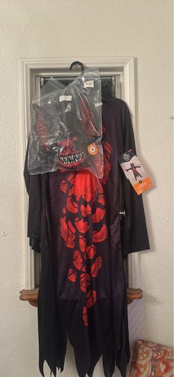 Hyde & EEK! Boutique Light-Up Vampire Bat Costume Size Large