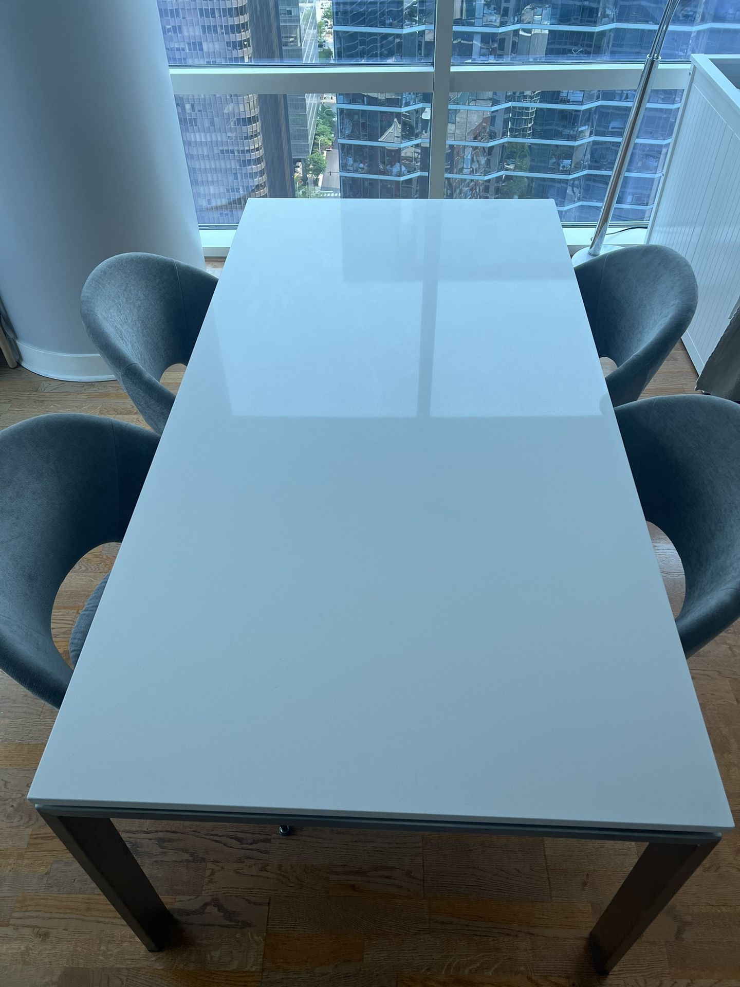 Room & Board Rand Dinning Table With Quartz Top