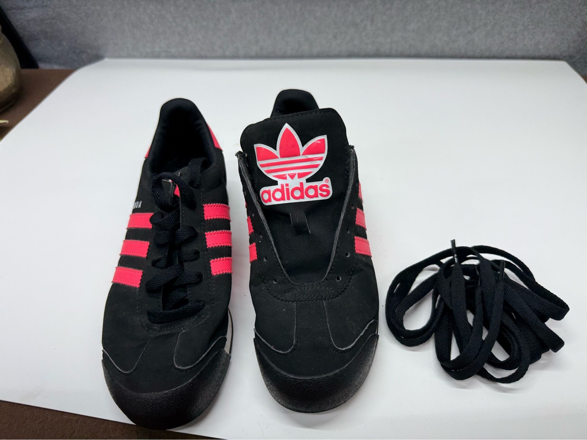 Adidas Samoa Womens Shoes Black Pink Stripe Size 5.5 EU 38 Sneakers