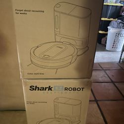 SHARK ROBOT Vacuum
