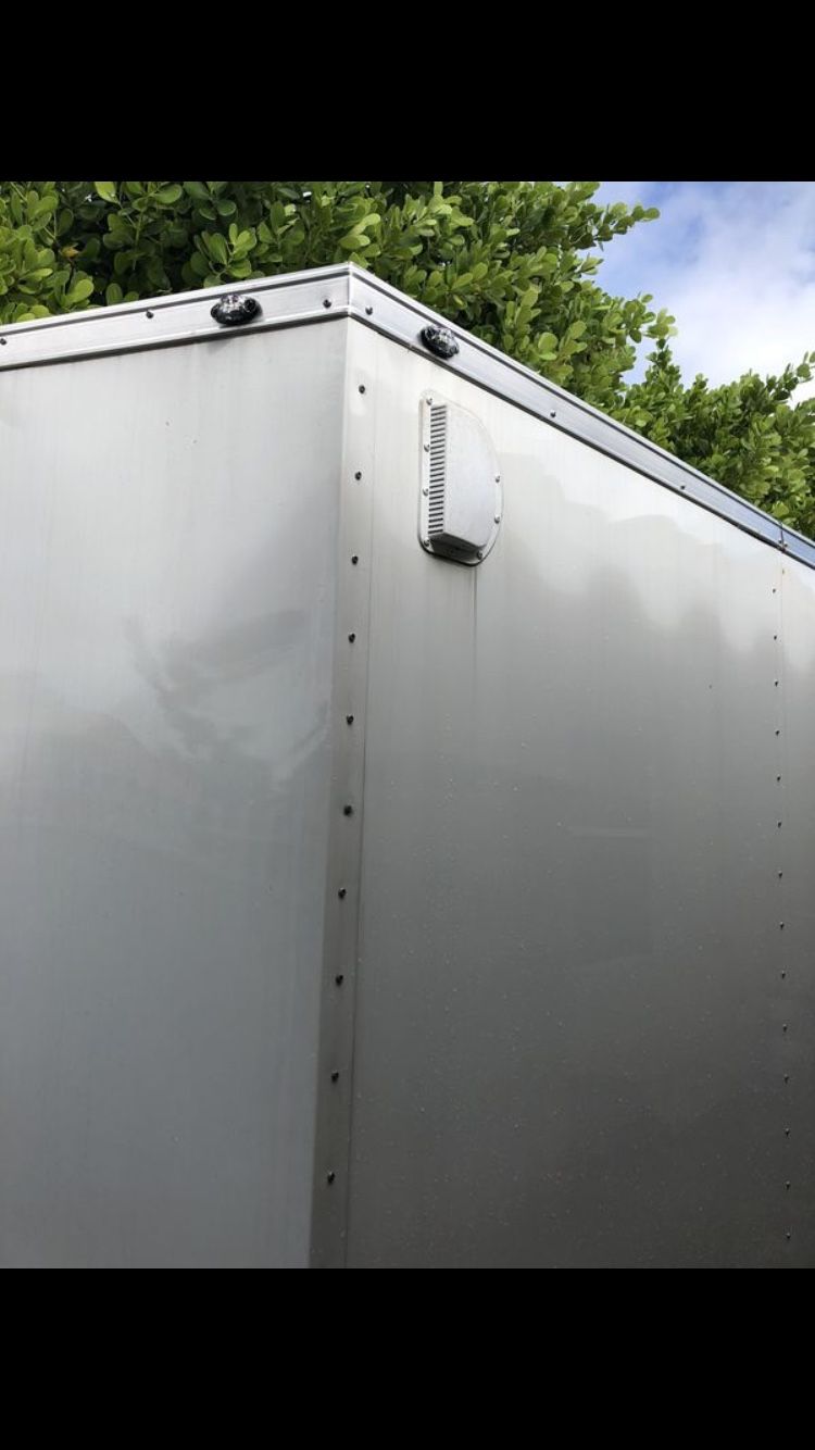 2013 LARK Enclosed Trailer (moving)ASAP best deal in town 7by 16