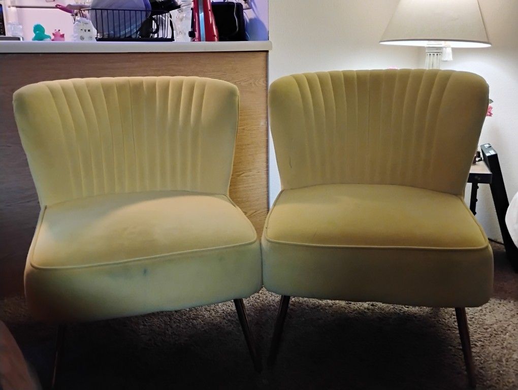 Urban Eggshell Yellow Chairs