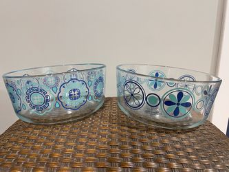 Two Rare Pyrex Bowls Thumbnail
