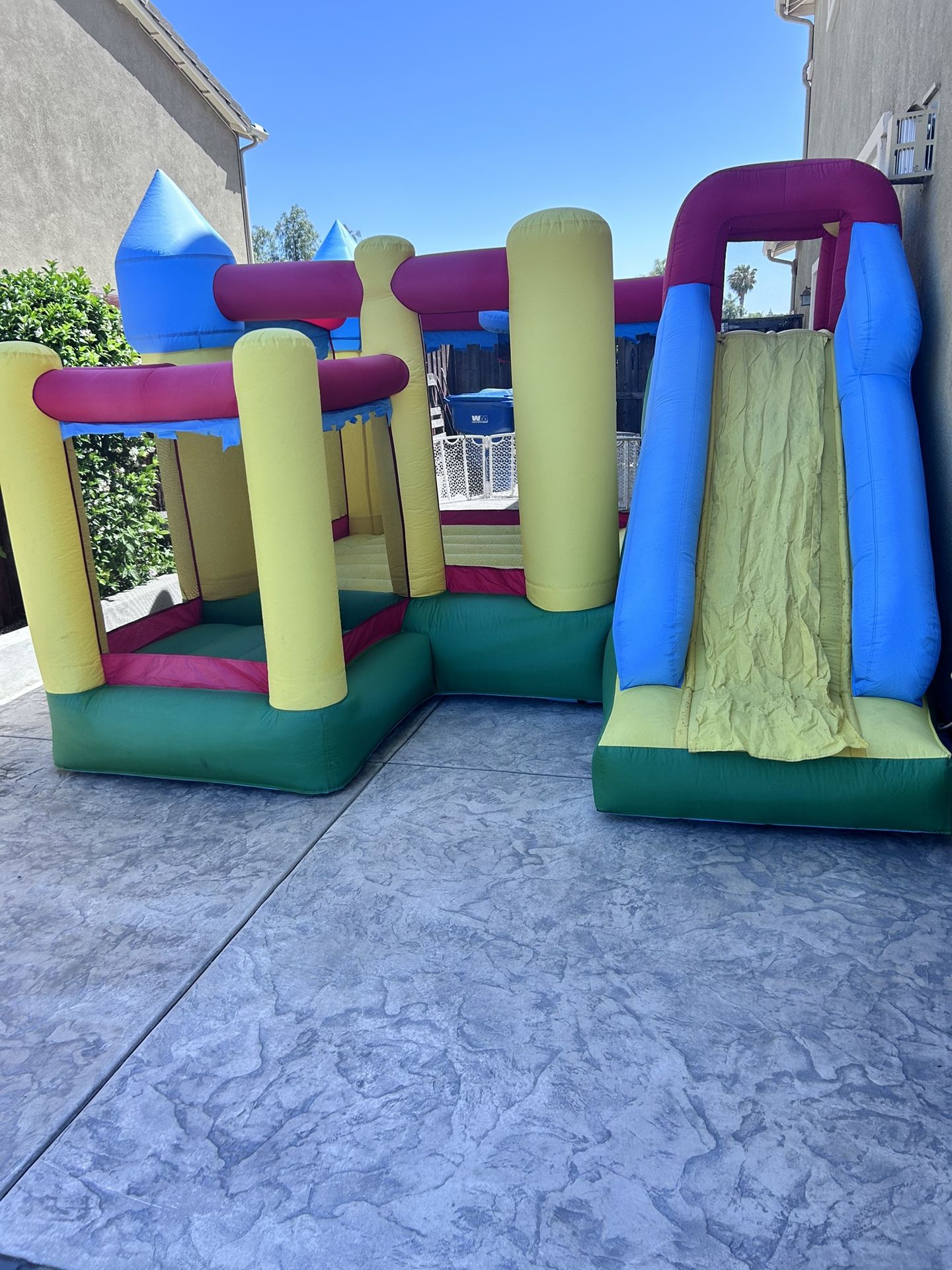 Bounce House For SALE Used, Great Condition!!!