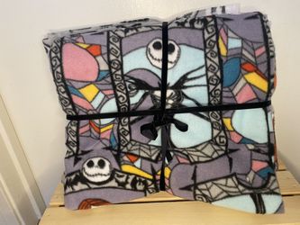 Nightmare Before Christmas No Sew Fleece Blanket Kit