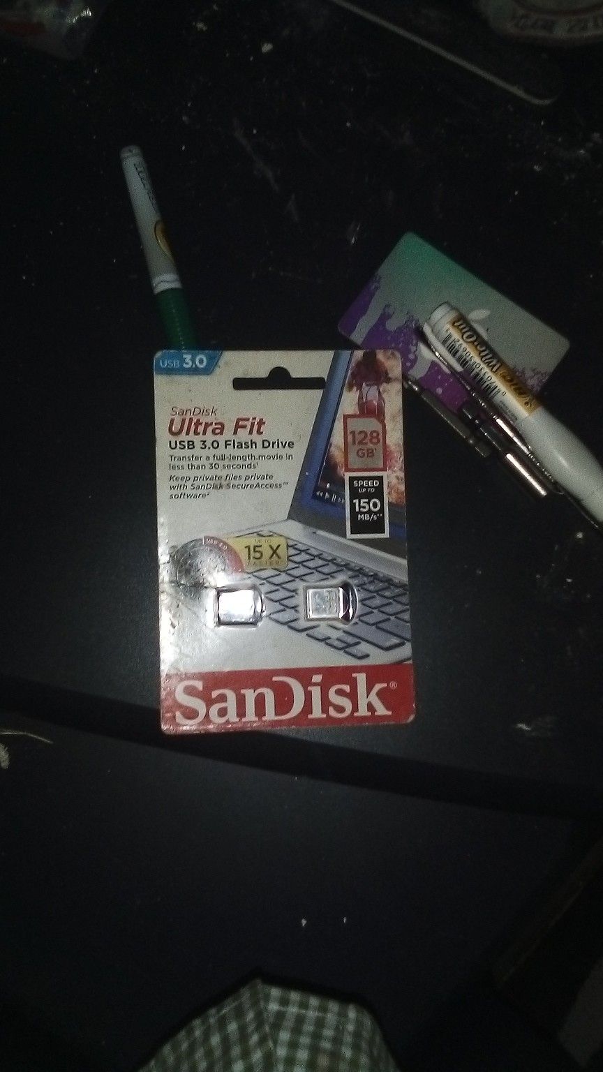 San Disk 128gigbits flash drive