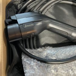 Asani Type 1-Portable Car Charger 