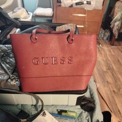 Guess Purse Brand New!!!