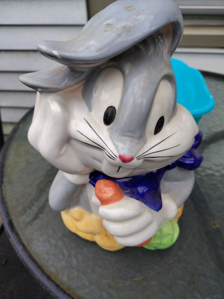 Vintage Bugs Bunny Cookie Jar