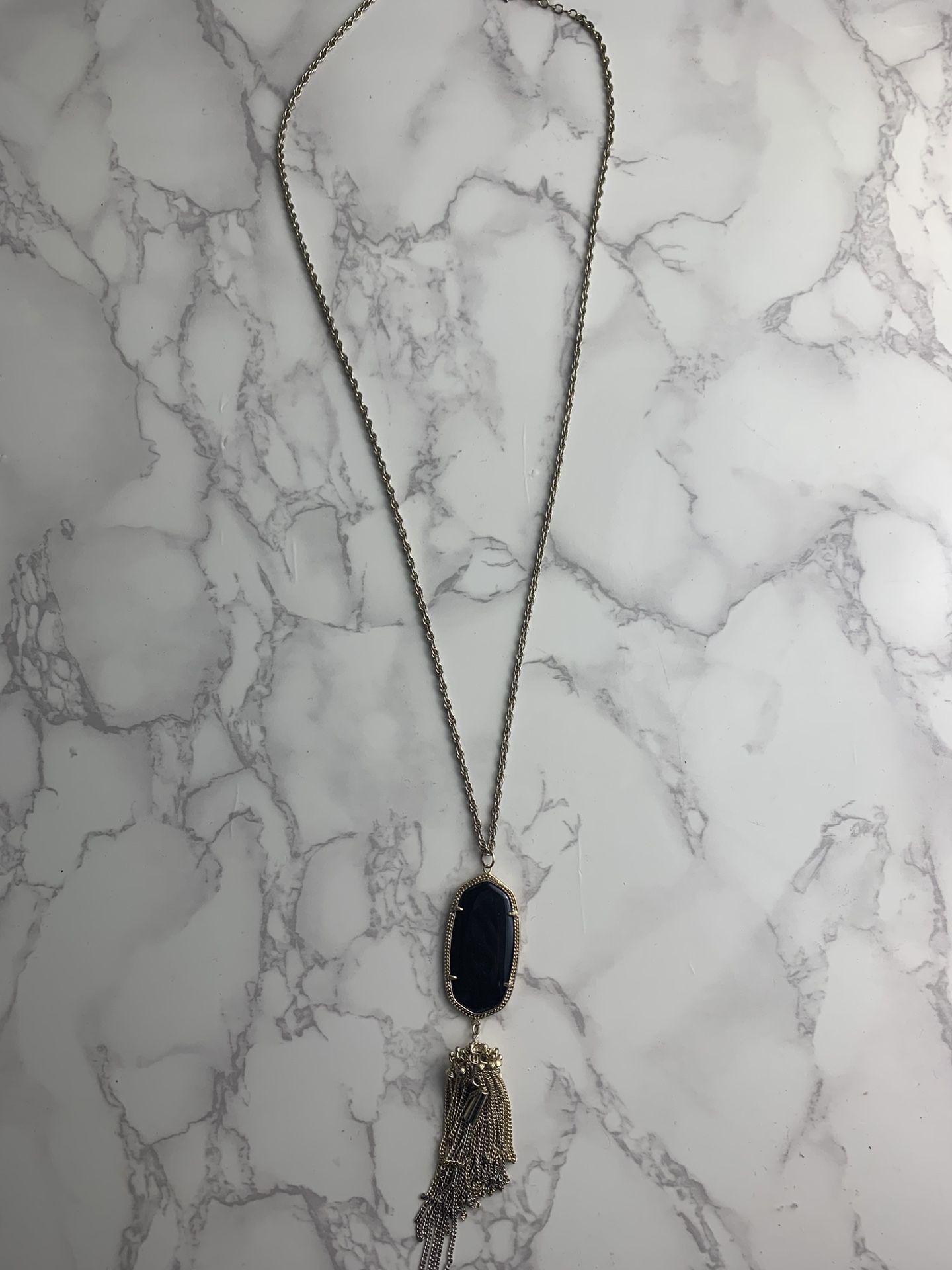 Kendra Scott Black Pendant Necklace - Great Condition.