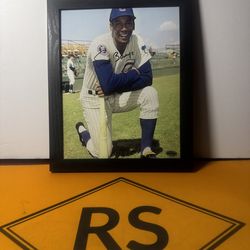 Ernie Banks Signed Chicago Cubs 8X10 Framed Photo With COA