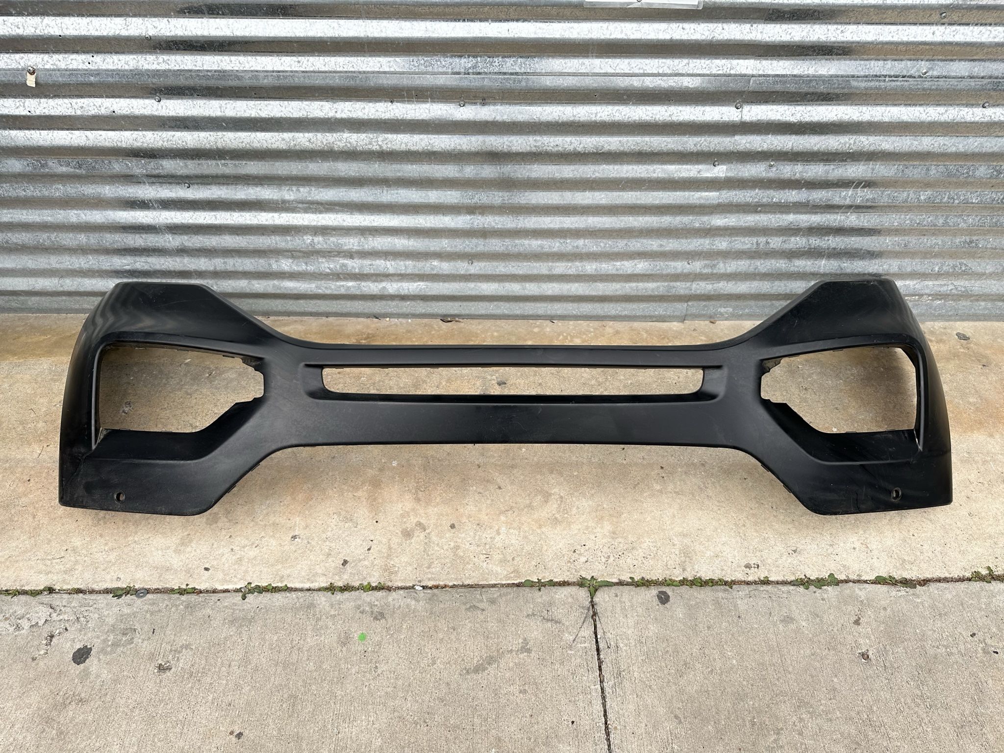 2020-2022 Ford Explorer Front Bumper