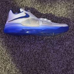 Selling Kd 4 MVP’s
