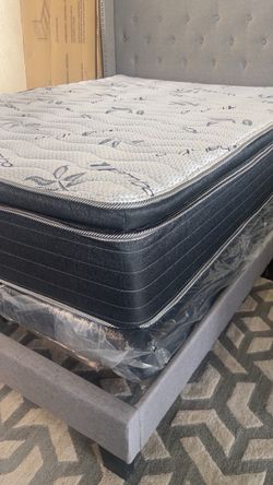 BRAND NEW QUEEN SIZE 13 INCH BAMBOO PILLOW TOP MATTRESS/FAST DELIVERY