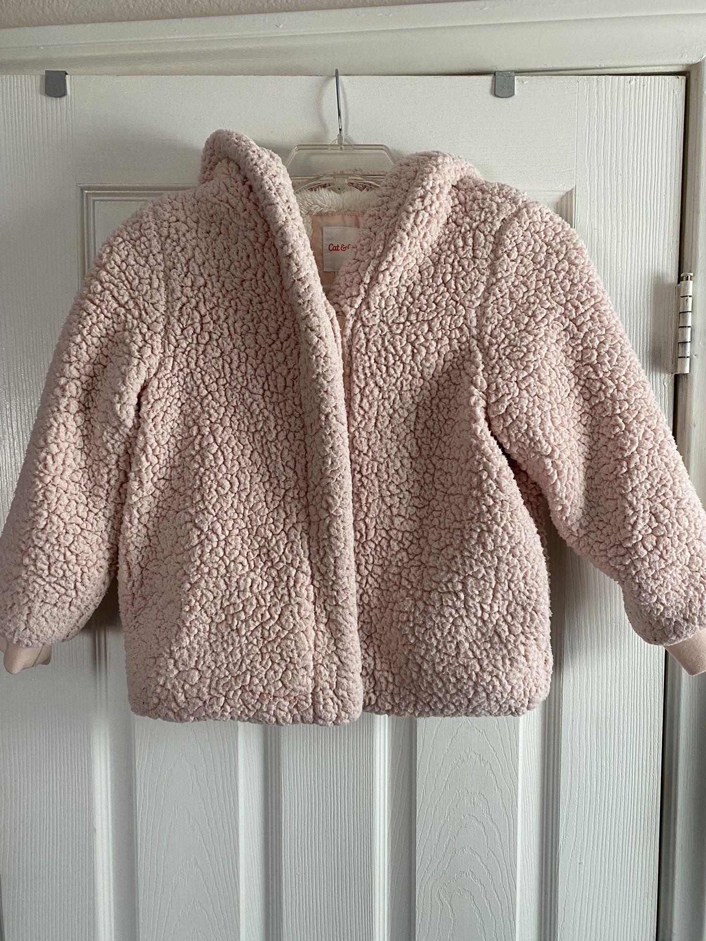 Cat & Jack Sherpa Faux Fur Pink And Ivory Jacket 6/6x
