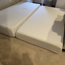 Free!!! Two Twin Memory Foam Matresses