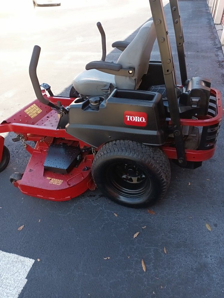 Toro Titan Zx5400 Bagger Oil Change TORO TITAN MX5400 54in Zero - Main Image