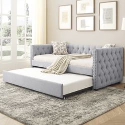 Daybed with trundle - Twin