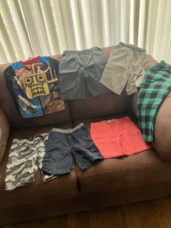 $10, Boys clothes size 6/7-7