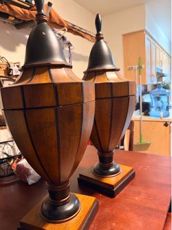 Home Decor Urns