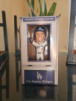Freddy freeman bobble head