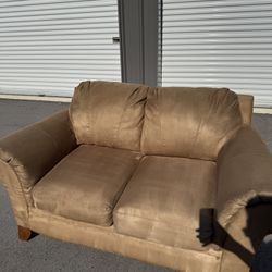 FREE DELIVERY!! SOFA