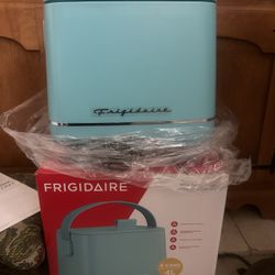 Frigidaire Portable Mini Fridge