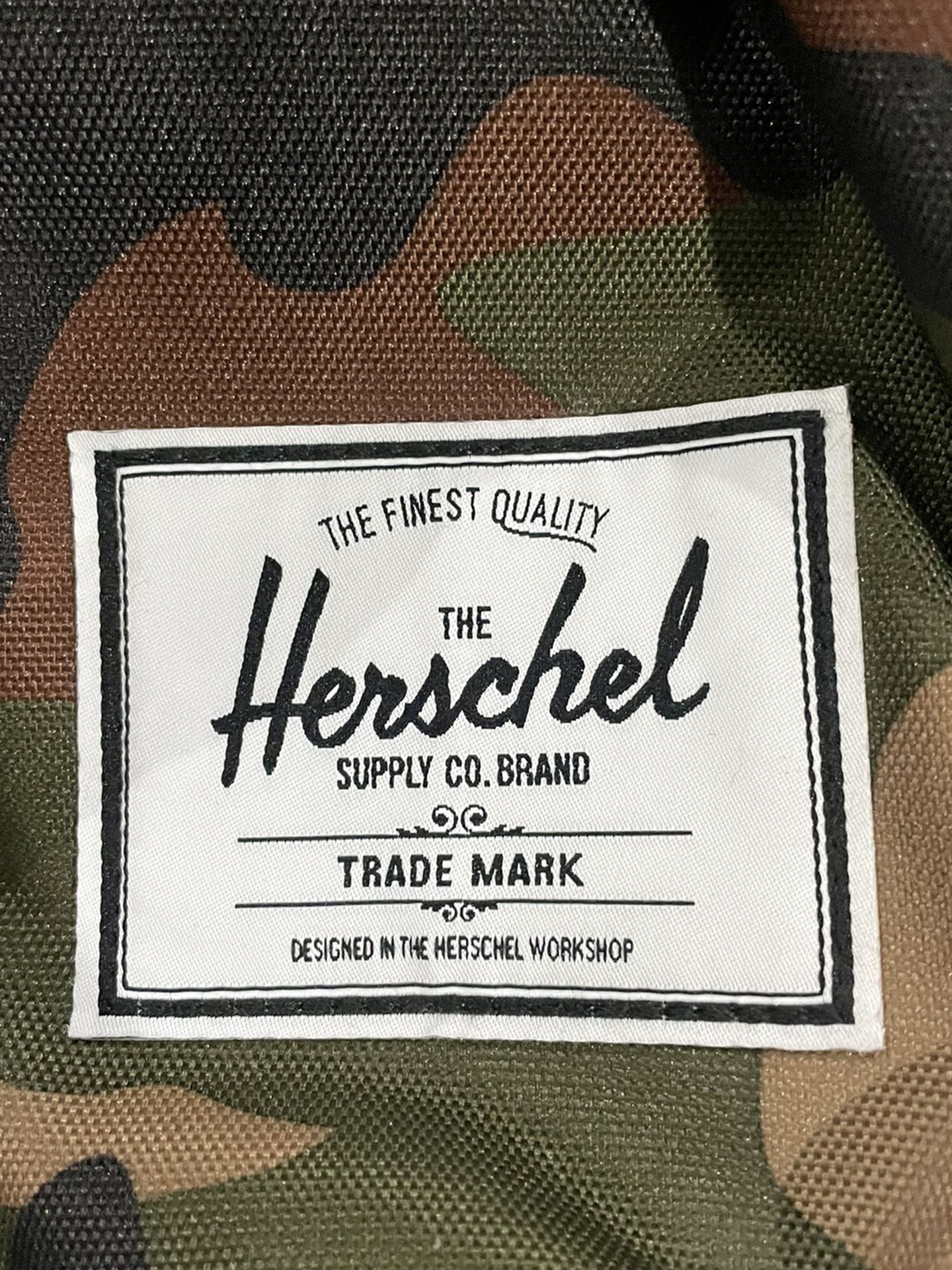 Herschel Garment Winslow Bag In Great Condition