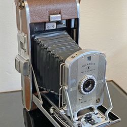 Vintage Polaroid land Camera Model 95A