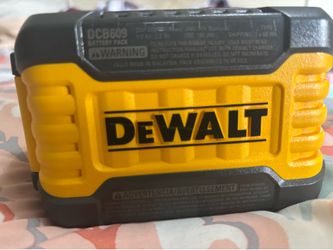 Tools ⚒️ battery 🔋 DeWal flex Volt new