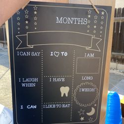 Baby Monthly Board