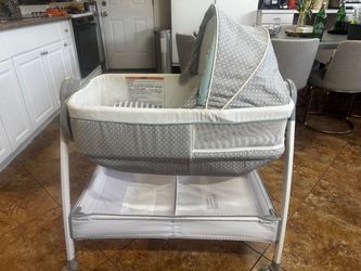 Baby bassinet free