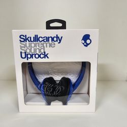 Lot of 17 Brand New Skullcandy Supreme Sound Uprock  Headphones in Blue