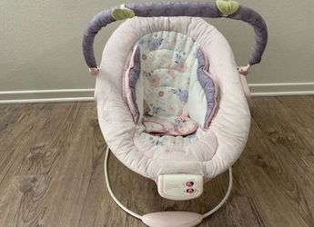 🌸 Bright Starts Comfort & Harmony Baby Bouncer - Soothing Music & Vibrations! 🌸