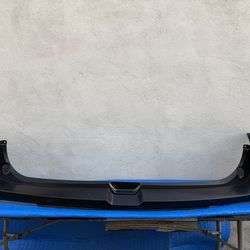 2020 - 2024 Ford Explorer Rear Bumper Cover OEM
