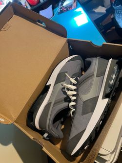 Monday sale NIKE